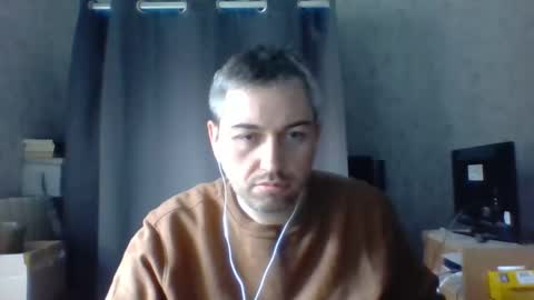 Snapshot of maximefrxx chatting on February 20, 10:16 am Maxime online show from February 20, 10:16 am