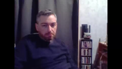 Snapshot of maximefrxx chatting on March 12, 5:52 pm Maxime online show from March 12, 5:52 pm
