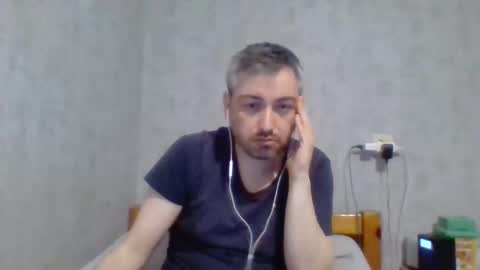 Snapshot of maximefrxx chatting on March 26, 8:14 pm Maxime online show from March 26, 8:14 pm
