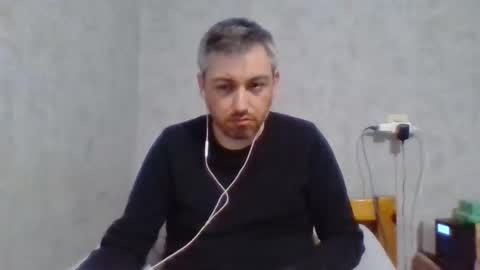 Snapshot of maximefrxx chatting on April 11, 10:25 pm Maxime online show from April 11, 10:25 pm