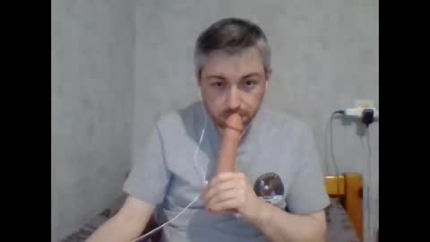 Snapshot of maximefrxx chatting on May 4, 11:56 pm Maxime online show from May 4, 11:56 pm