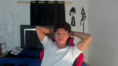 Maximiliano online show from January 5, 7:17 pm