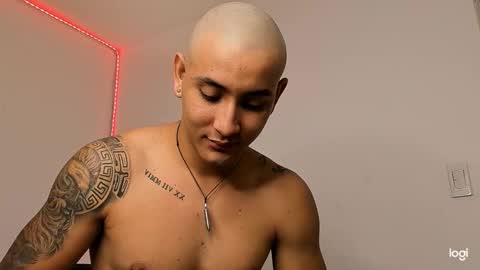 Maximo online show from January 17, 11:30 pm