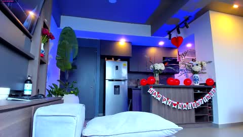 maximo_and_marcelo online show from February 14, 12:02 pm