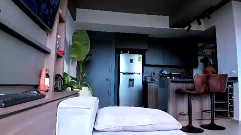 maximo_and_marcelo online show from July 16, 12:11 pm