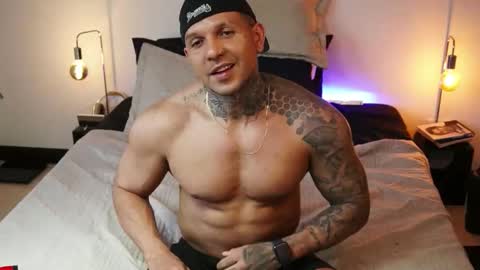 Maximo online show from October 6, 10:29 pm