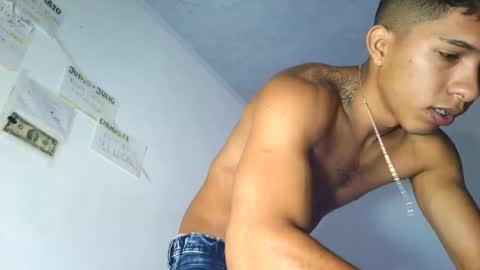 Maximo Aron Vega online show from February 11, 12:21 pm