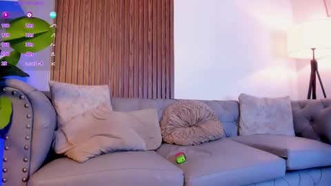 Snapshot of maximo_wolf1 chatting on May 16, 9:13 pm Maximo Wolf online show from May 16, 9:13 pm