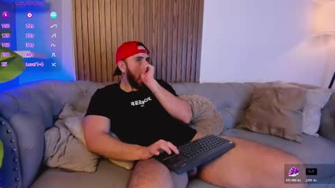 Snapshot of maximo_wolf1 chatting on May 20, 8:48 pm Maximo Wolf online show from May 20, 8:48 pm