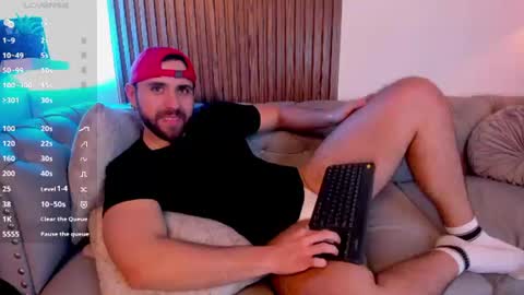 Maximo Wolf online show from June 25, 5:17 pm