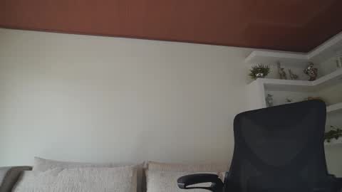 Sebastian online show from November 21, 7:23 pm