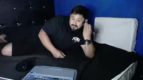 Snapshot of maximohot03 chatting on September 13, 3:50 am maximohot03 online show from September 13, 3:50 am