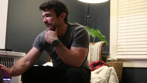 Snapshot of maximus_787 chatting on December 16, 2:16 am Maximus7871 online show from December 16, 2:16 am