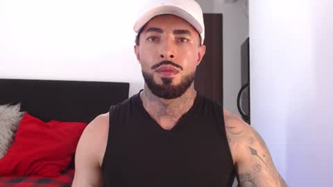 Snapshot of maximus_golden chatting on June 26, 4:50 am Independent Model online show from June 26, 4:50 am
