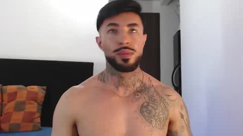 Snapshot of maximus_golden chatting on July 7, 7:23 am Independent Model online show from July 7, 7:23 am