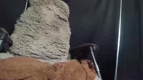 Max online show from January 18, 11:33 pm