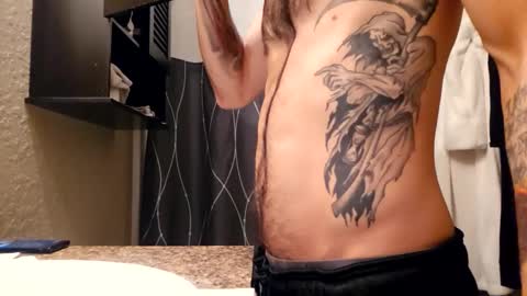 Snapshot of maximusdemitrious chatting on February 26, 12:31 am maximusdemitrious online show from February 26, 12:31 am