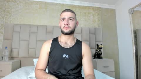 Snapshot of maximusdick1_ chatting on October 26, 4:29 am Maximus online show from October 26, 4:29 am