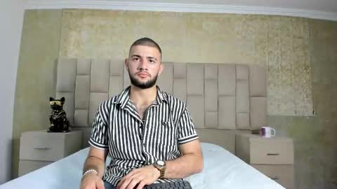 Maximus online show from November 23, 4:45 am