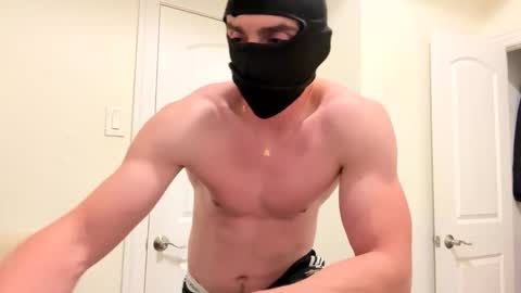 MaxInControl online show from November 14, 5:28 am