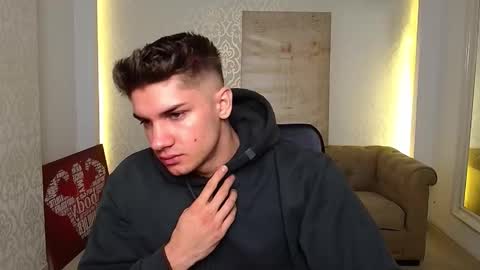 MaxKaiden online show from October 6, 4:32 am