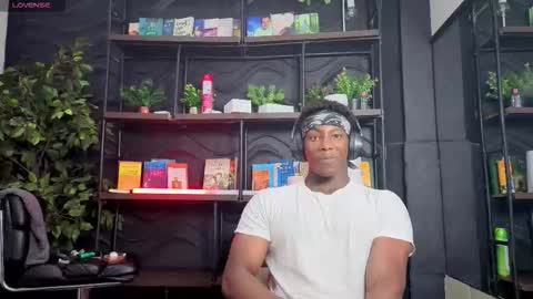 Maxmuscle10 online show from January 19, 6:17 am