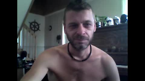 MaxTheWolf online show from September 18, 1:24 pm