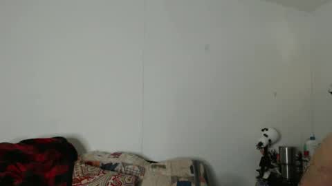 Max and Pam Voyeur Cam online show from October 26, 5:24 am