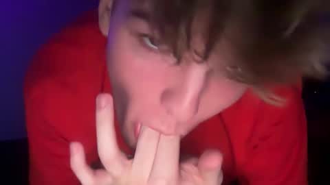 Snapshot of maxx276828 chatting on November 8, 4:51 pm maxx276828 online show from November 8, 4:51 pm