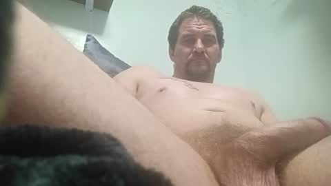 Snapshot of maxx916 chatting on June 25, 7:02 am Max online show from June 25, 7:02 am