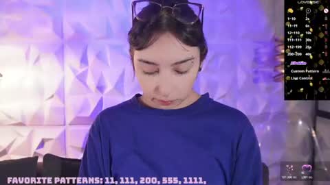Snapshot of maxx_caprice chatting on June 24, 11:09 am gabby online show from June 24, 11:09 am