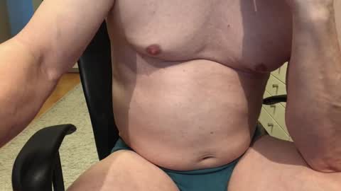 Max online show from November 20, 7:19 am