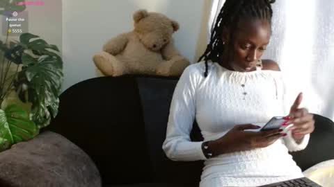 Snapshot of maxxinepetite chatting on November 2, 7:27 pm maxxinepetite online show from November 2, 7:27 pm