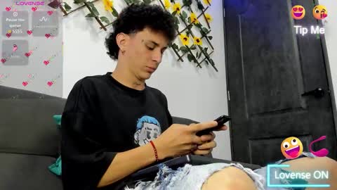 Max online show from February 19, 3:13 am