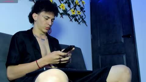 Max online show from February 23, 2:09 am