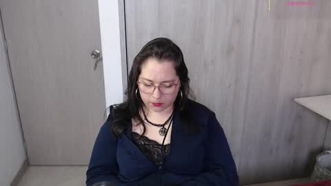 May online show from September 29, 10:25 pm