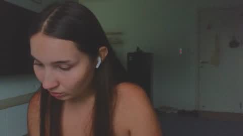 Snapshot of may_dani chatting on June 13, 10:57 am Dani and May online show from June 13, 10:57 am