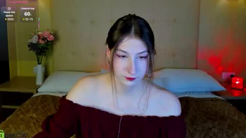 Snapshot of may_yam chatting on November 20, 1:06 am may_yam online show from November 20, 1:06 am