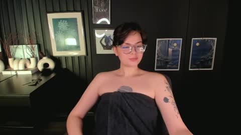 Maya online show from May 20, 2:34 pm