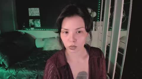 Maya online show from July 8, 2:21 pm