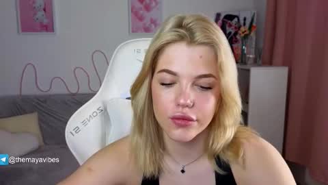 Maya online show from February 24, 3:37 am