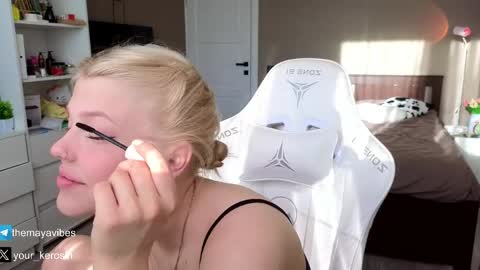 Maya online show from May 9, 3:34 am
