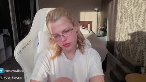 Maya online show from May 20, 3:13 am