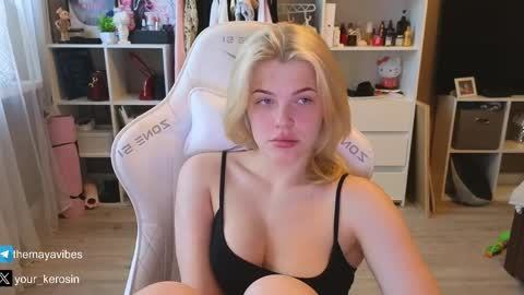 Maya online show from May 29, 3:15 am
