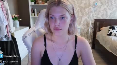 Maya online show from August 3, 3:16 am