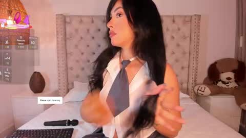 Snapshot of maya_blue_ chatting on October 12, 3:49 am Maya online show from October 12, 3:49 am