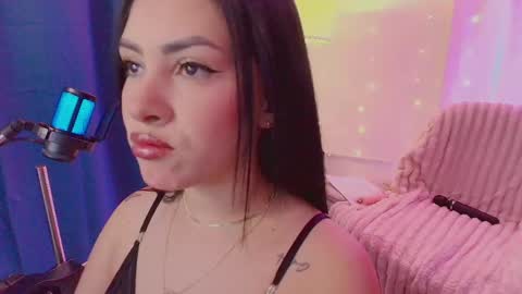Maya online show from May 14, 8:26 pm