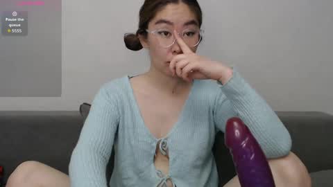 Snapshot of maya_kumashiro chatting on May 14, 8:15 pm maya_kumashiro online show from May 14, 8:15 pm