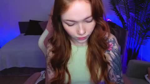 Maya online show from April 30, 2:18 am