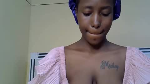 maya_melody online show from February 2, 2:49 pm